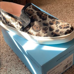 Brand new in box Antonio Melani slip on shoes !!!